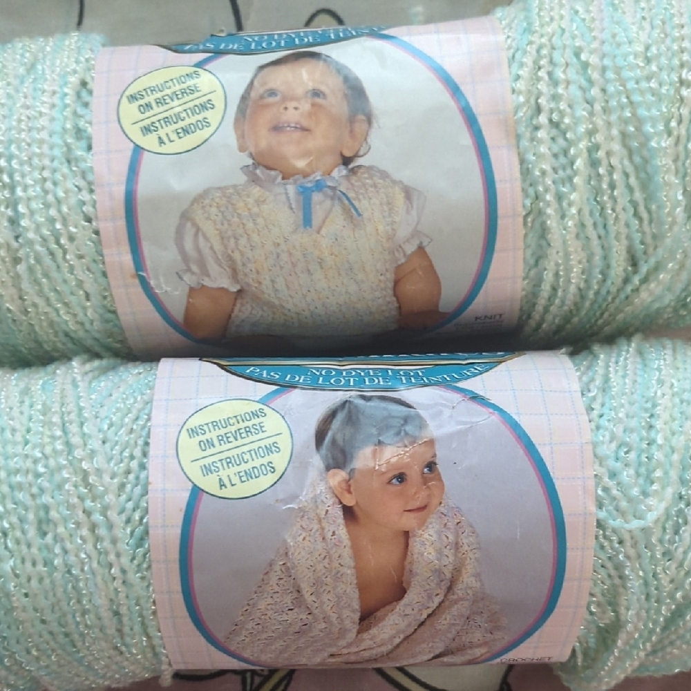 Bernat Baby Yarn; Green,White NWT - Picture 7 of 8